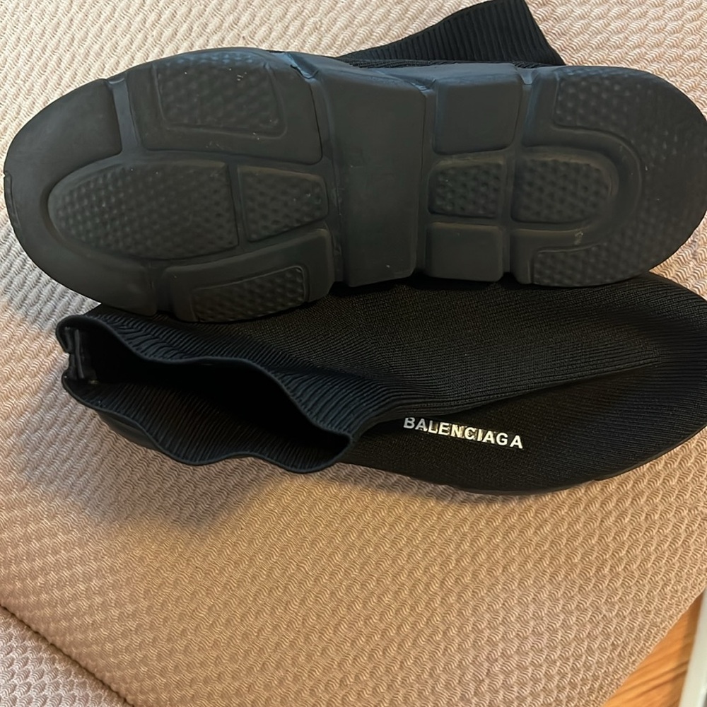 Balenciaga Speed Recycled Knit Sneakers - Picture 5 of 8